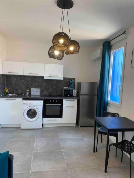 Le Berlioz-Studio-Clim-Wifi-Balcon Apartamento Béziers Exterior foto